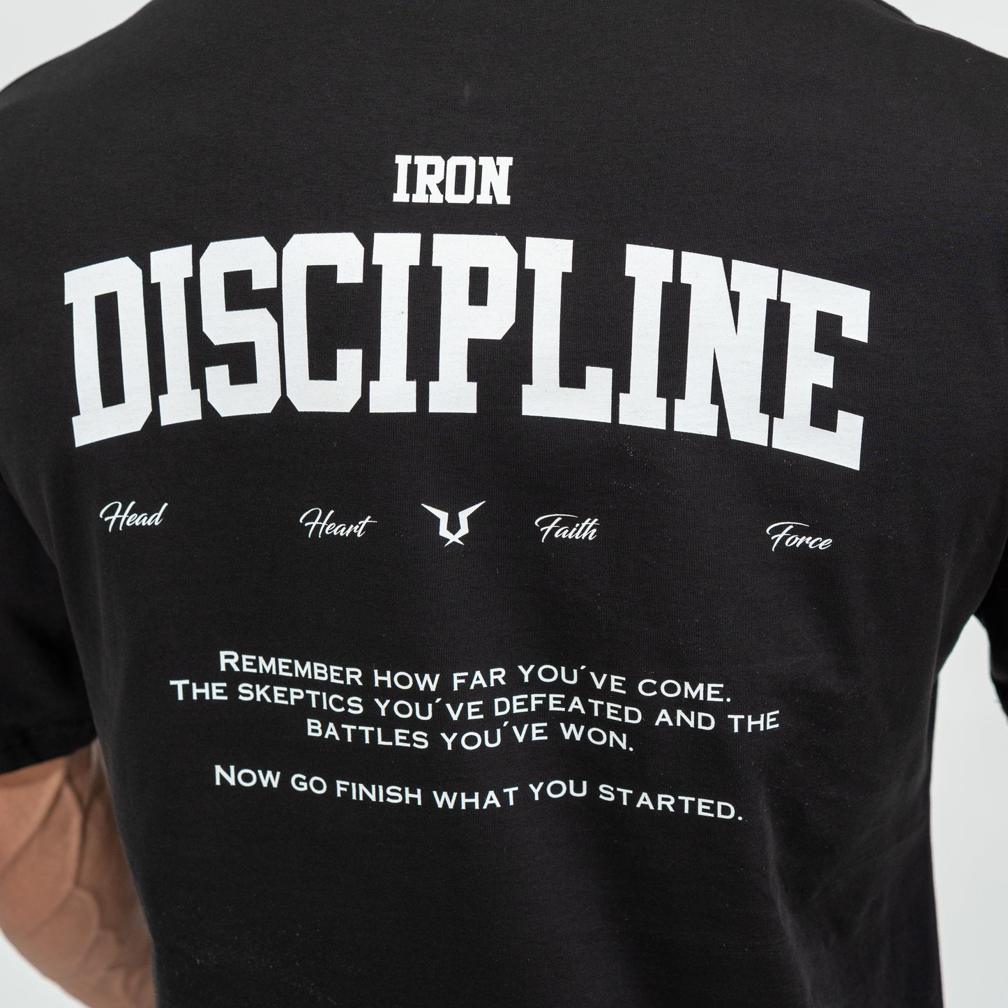 IRON DISCIPLINE PUMPCOVER - BLACK