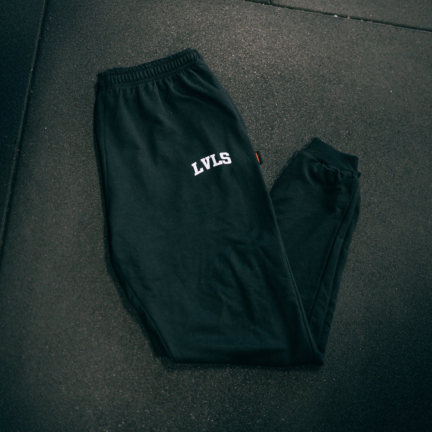 PUMPCOVER JOGGER - BLACK